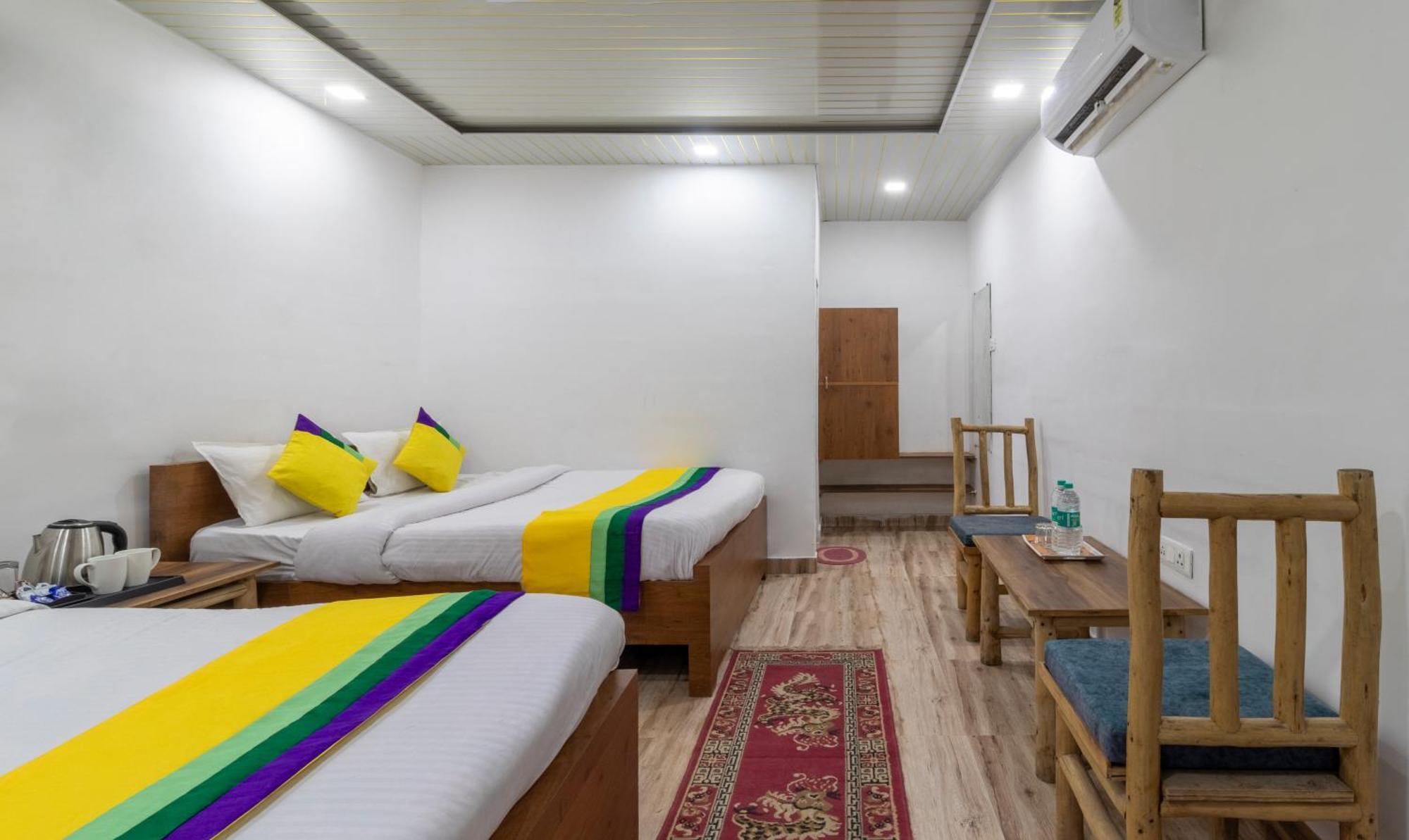 Shivpurī Itsy Hotels Paddler Zone With Bungee Jumping מראה חיצוני תמונה